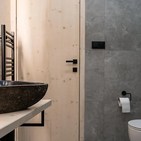 Шале Pine - Sauna & Jacuzzi