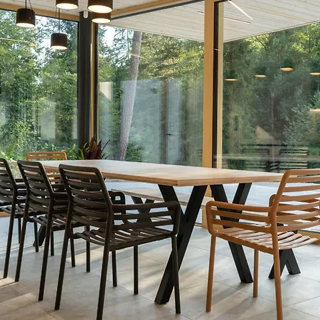 Pine - Sauna & Jacuzzi Смижаны