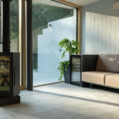 Pine - Sauna & Jacuzzi Chalé *
