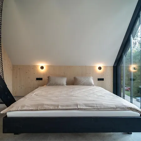 Pine - Sauna & Jacuzzi Шале Смижаны