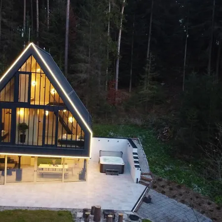 Pine - Sauna & Jacuzzi * Смижаны