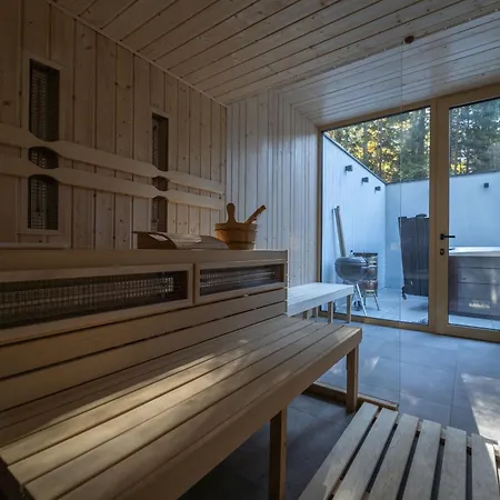 Pine - Sauna & Jacuzzi Chalet Smizany