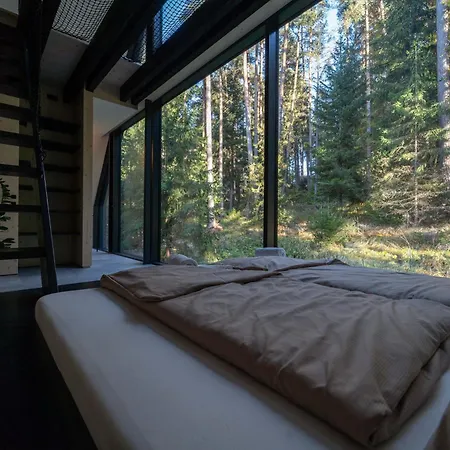 Pine - Sauna & Jacuzzi Смижаны